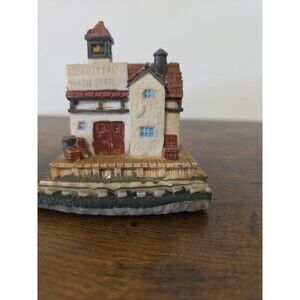 Liberty Falls Americana Collection AH01 Liberty Falls Train Station 1991 w/Box
